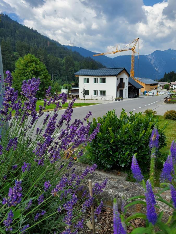 Ferienwohnung Arlbergschmiede Wald am Arlberg Exterior foto